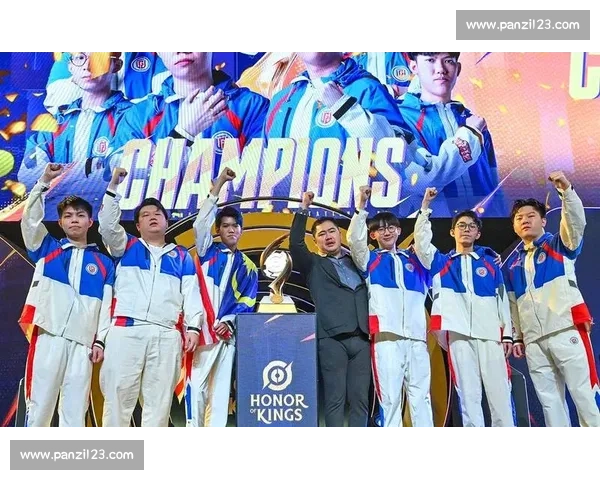 电竞盛宴落幕，传奇选手闪耀洲际颁奖礼！