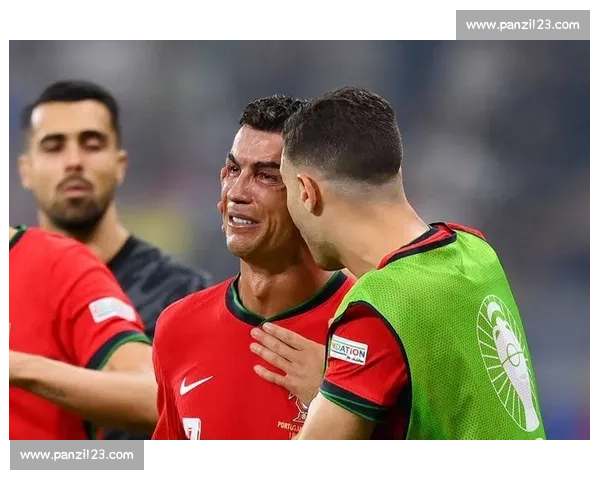 红蓝生死战！梅西C罗恩怨情仇，这一次谁能笑到最后